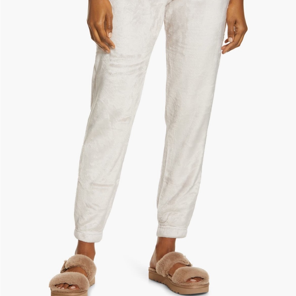 UGG Betsey Fleece Joggers - Women (Medium)